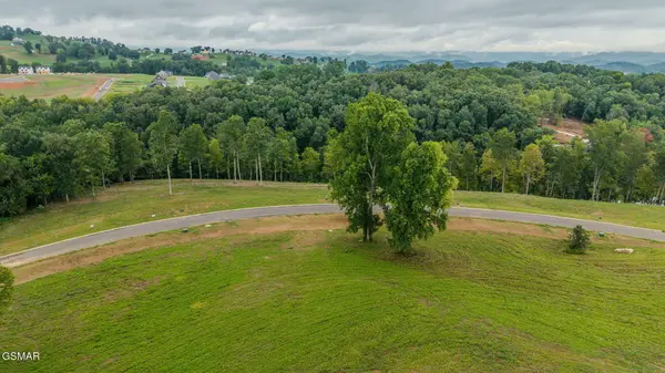 46 Graystone Shoals, Morristown, TN 37814