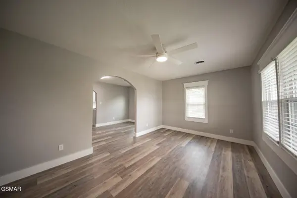 359 Old Knoxville Highway, Newport, TN 37821