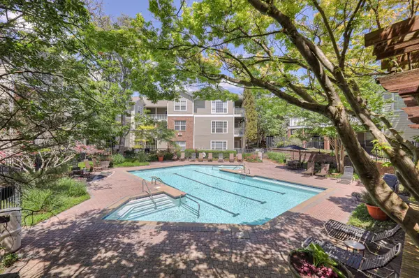 2025 Woodmont Blvd #247, Nashville, TN 37215