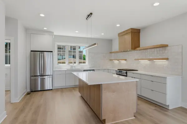 15 N Hill St #A, Nashville, TN 37210