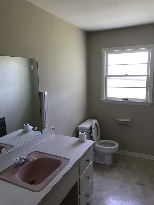 8518 Old Woodbury Pike, Readyville, TN 37149