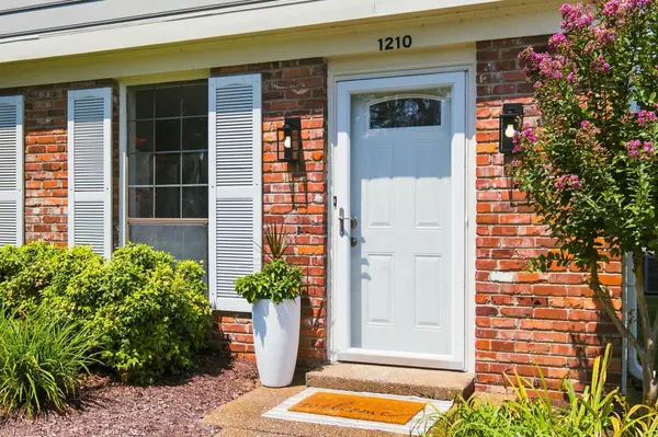 1210 General George Patton Rd, Nashville, TN 37221