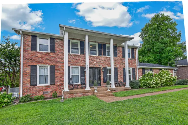 164 Timber Ridge Dr, Nashville, TN 37217