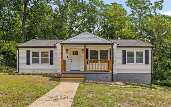 204 Waheela Drive, Chattanooga, TN 37404