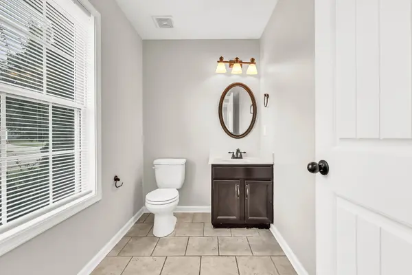 2988 McManus Cir, Clarksville, TN 37042