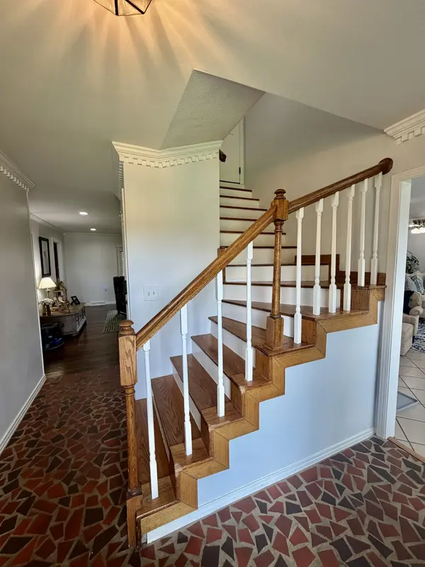 301 Roberta Ln, Lawrenceburg, TN 38464