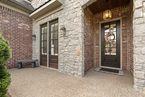 306 Charleston St, Lebanon, TN 37087