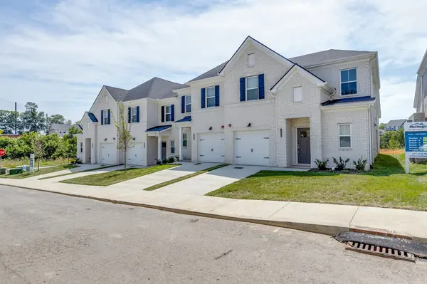 204 Douglas Bend Rd #1402, Gallatin, TN 37066