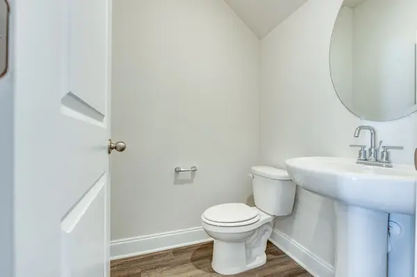 204 Douglas Bend Rd #1402, Gallatin, TN 37066