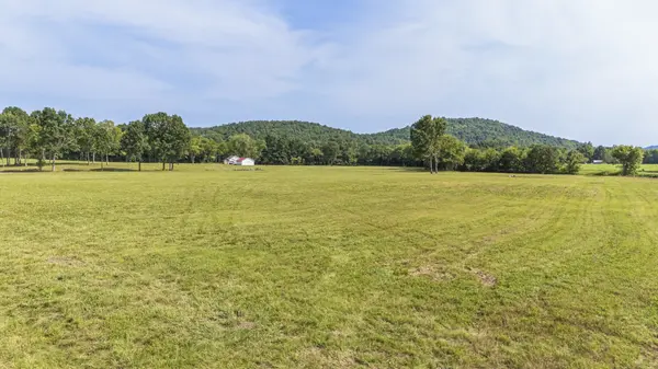 3 Arbor Hill Rd, Petersburg, TN 37144