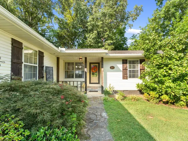184 Beechview Dr, Clifton, TN 38425