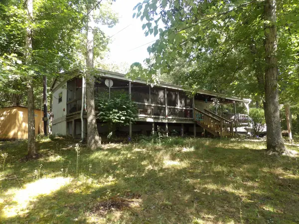 7062 Cuba Landing Rd, Waverly, TN 37185