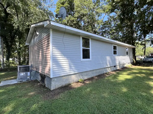 100 Ann St, Tullahoma, TN 37388