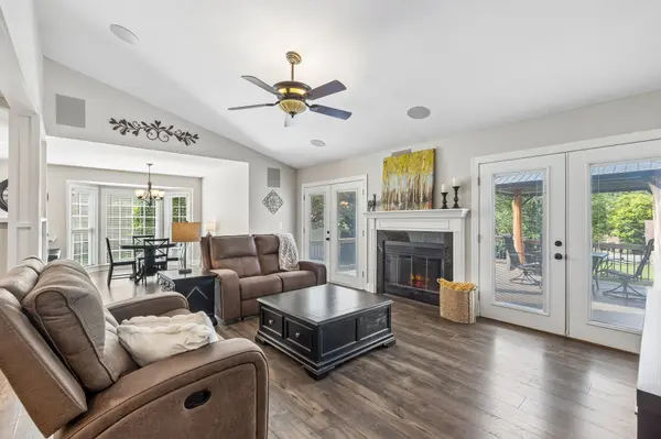 1530 Stone Hill Rd, Mount Juliet, TN 37122