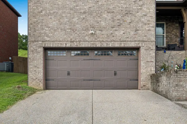 4136 Stone Hall Blvd, Hermitage, TN 37076