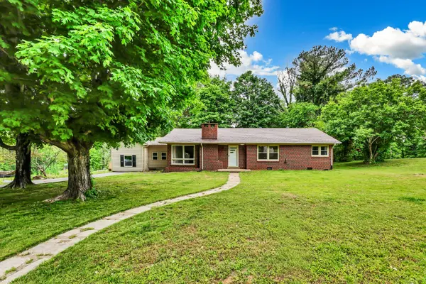 301 Main St, Cumberland City, TN 37050