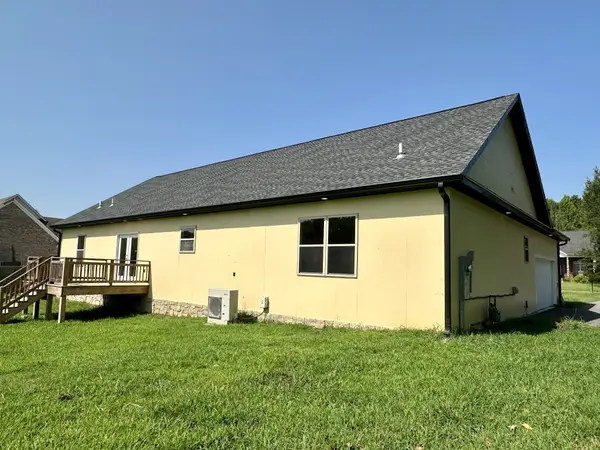 50 Sonoma Dr, Fayetteville, TN 37334