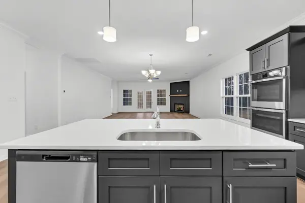 1473 Millet Dr, Clarksville, TN 37040