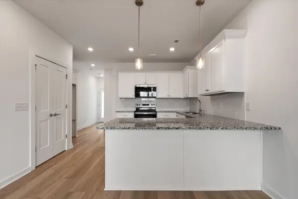1170 S Dickerson Rd #26, Goodlettsville, TN 37072