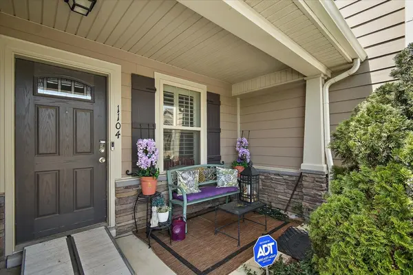 1104 Neeleys Bnd, Spring Hill, TN 37174