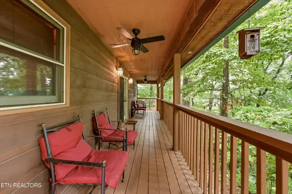 3770 Ravens Den Way, Pigeon Forge, TN 37862