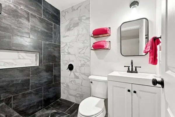 2011 Overby Rd, Nashville, TN 37207