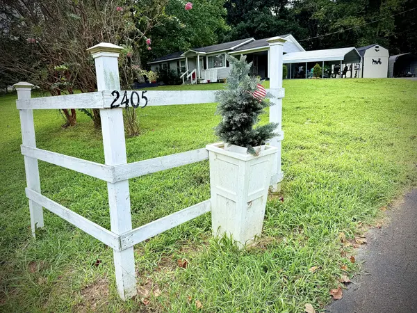 2405 Old Paris Murray Rd, Paris, TN 38242