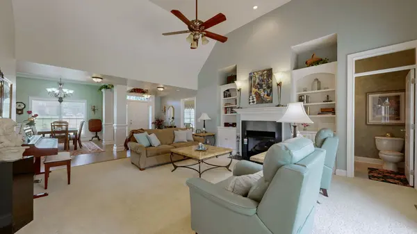 213 James Matthew Ln, Mount Juliet, TN 37122