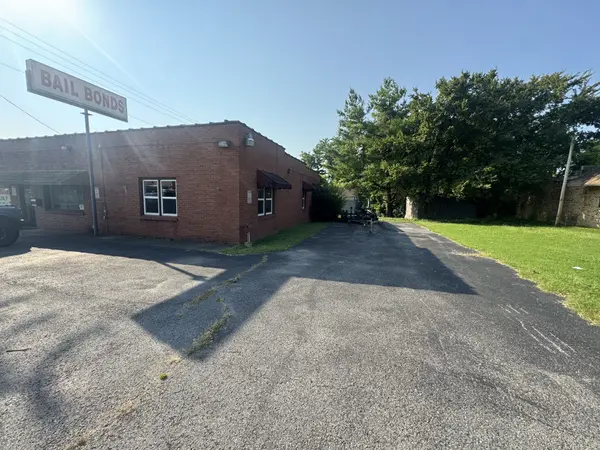 175 W Smith St, Gallatin, TN 37066