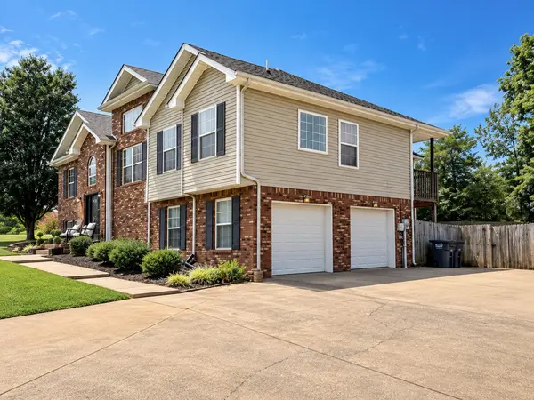 1382 Mountain Way, Clarksville, TN 37043