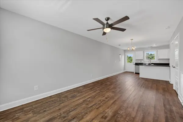 919 Martin St #A4, Clarksville, TN 37040