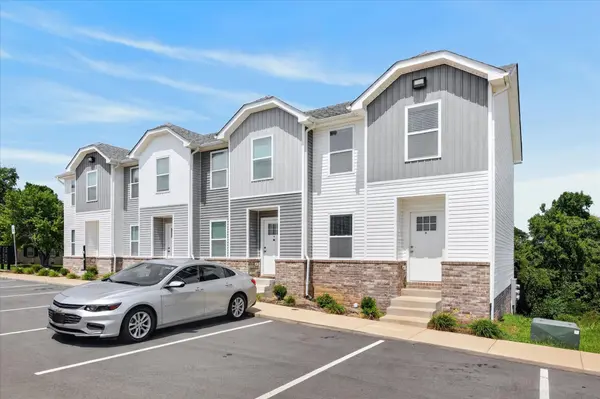 919 Martin St #A4, Clarksville, TN 37040