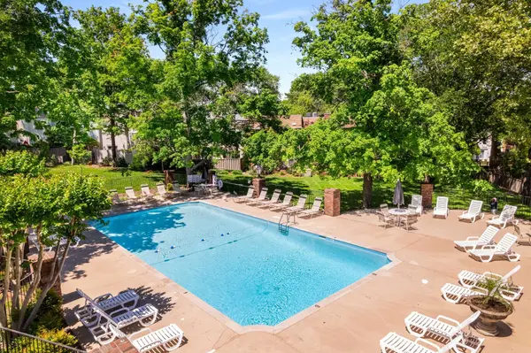 4400 Belmont Park Ter #170, Nashville, TN 37215