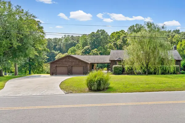 342 Iron Workers Rd, Clarksville, TN 37043