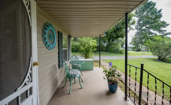 60 Walker St, Manchester, TN 37355