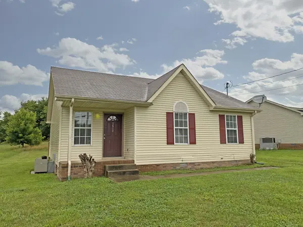 1613 Hannibal Dr, Oak Grove, KY 42262