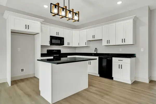 1080 Congress Parkway #N #B, Athens, TN 37303