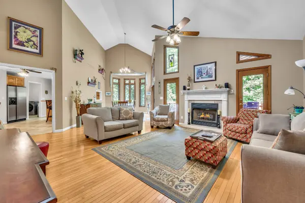3101 Flint Ridge Rd, Palmyra, TN 37142