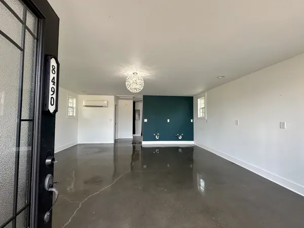 8490 Dunn Rd, Cedar Hill, TN 37032