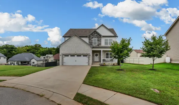 1225 Forsythia Ct, Clarksville, TN 37043