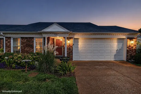 703 Mount Carmel Pl, Nashville, TN 37205