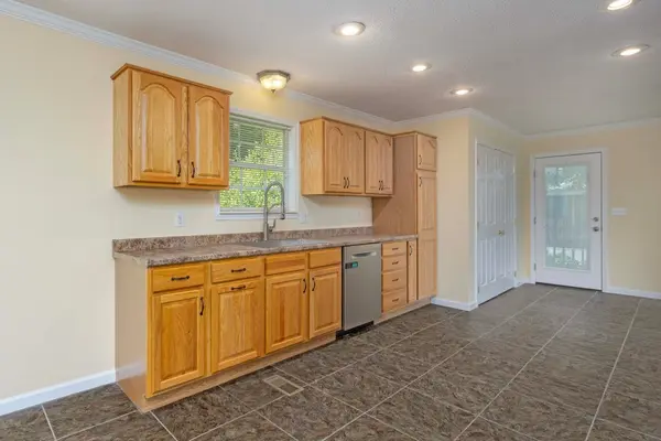 418 Haywood Ln, Dayton, TN 37321