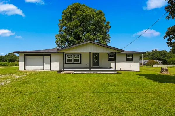 1391 S 20th Ave, Gruetli Laager, TN 37339