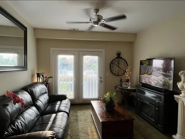 2197 Nolensville Pike #327, Nashville, TN 37211