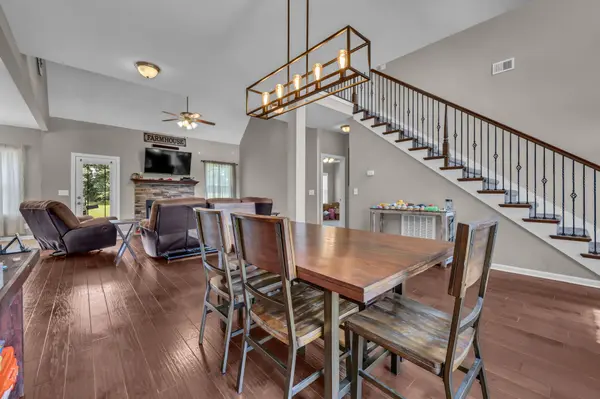 1253 Rich Ellen Dr, Palmyra, TN 37142