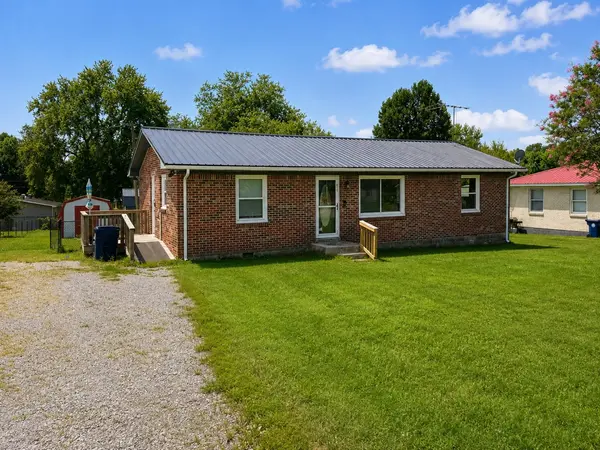611 Estes St, Smithville, TN 37166