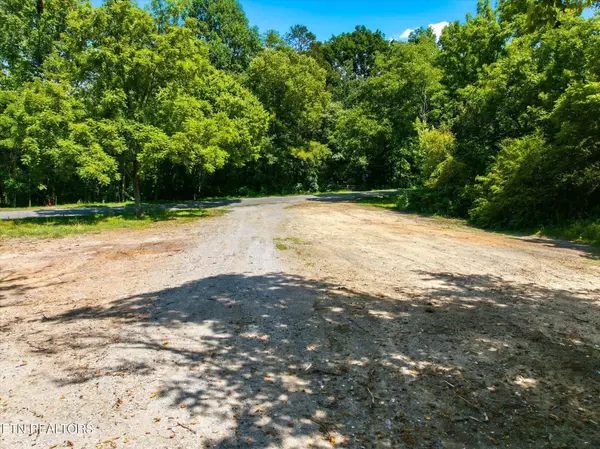 5694 Ladd Springs Rd, Old Fort, TN 37362