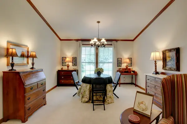 1818 Memorial Dr #25, Clarksville, TN 37043