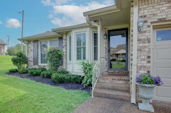 1818 Memorial Dr #25, Clarksville, TN 37043