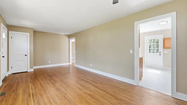 223 Lynn St, Tullahoma, TN 37388